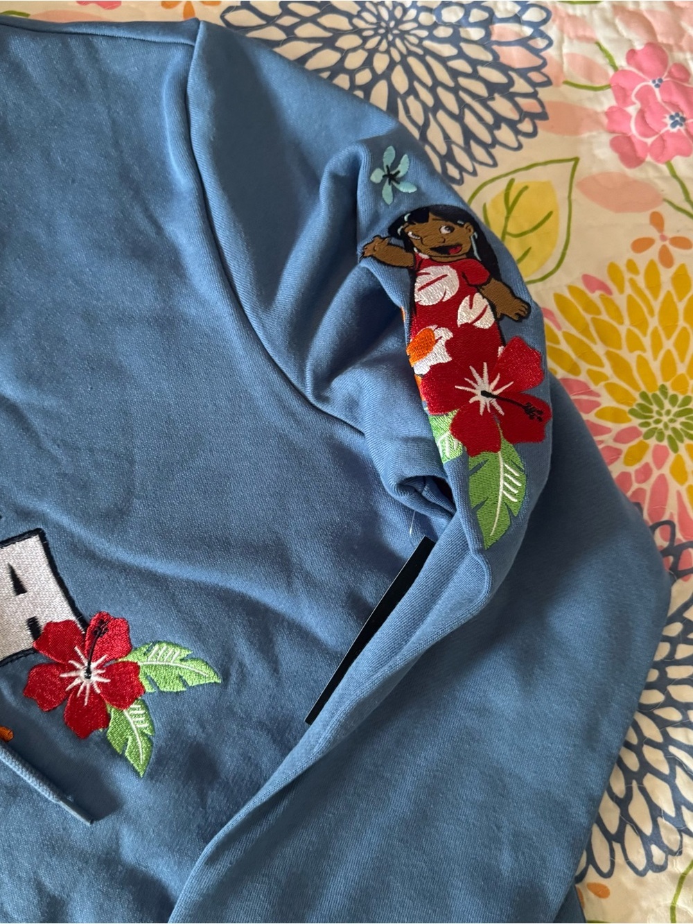 NWT small Disney Lilo & Stitch Floral Ohana Hoodie - Picture 3 of 6